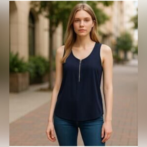 Trina Turk Banning Sleeveless Tank Top ZIP front size M - Picture 1 of 7